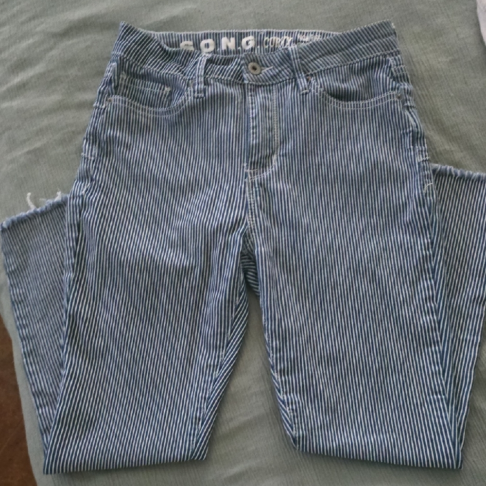 Blue and White Skinny Jeans with Pinstripe Pattern